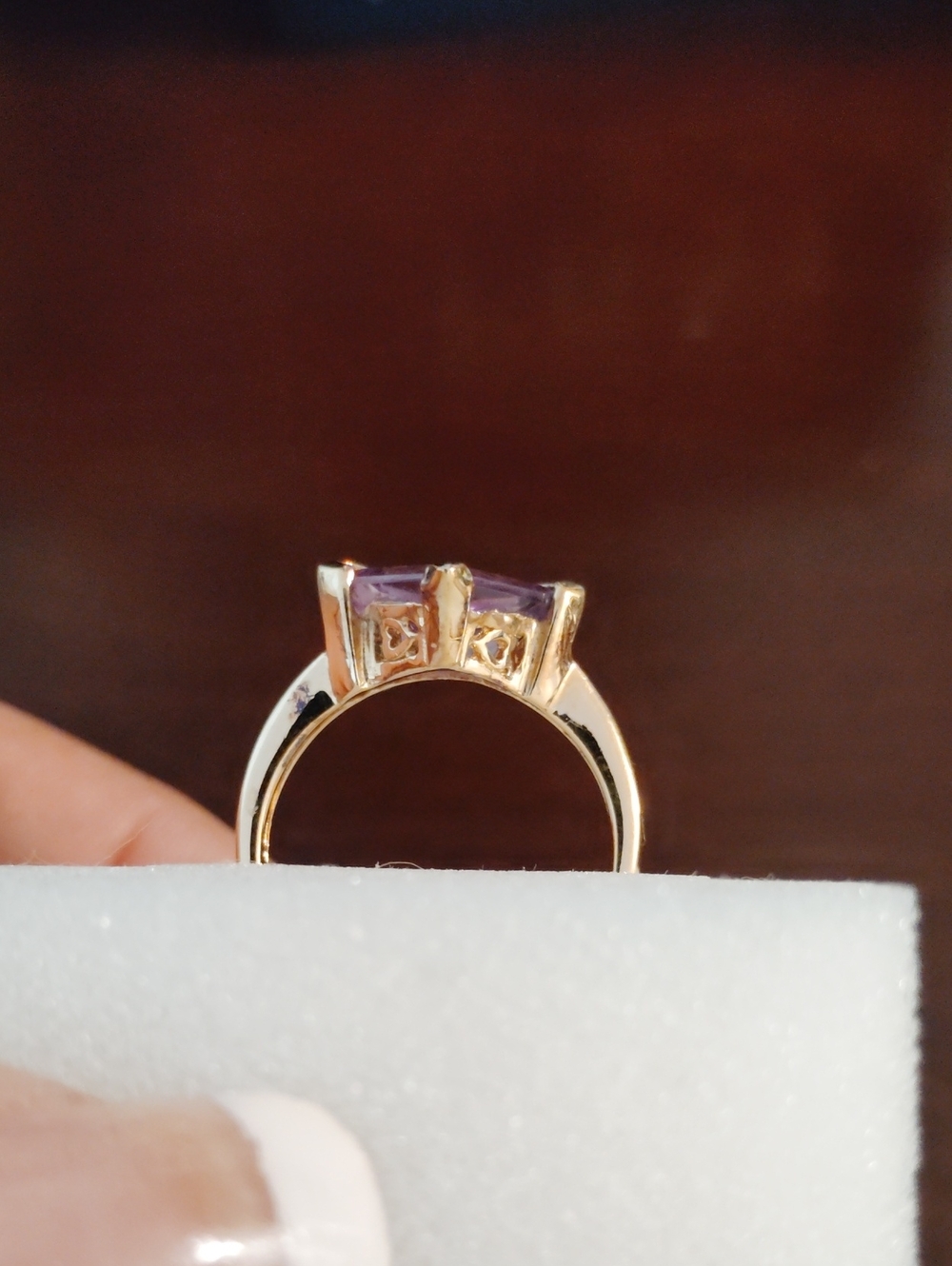 Amethyst RingTitle: Vintage 925 Gold Amethyst Shield Cut Statement Ring - Picture 9 of 10